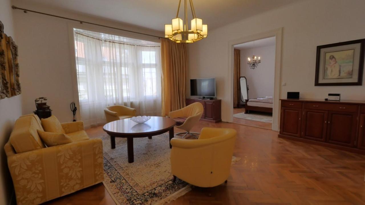 ברטיסלאבה Velky 3I Apartman V Centre Mesta מראה חיצוני תמונה