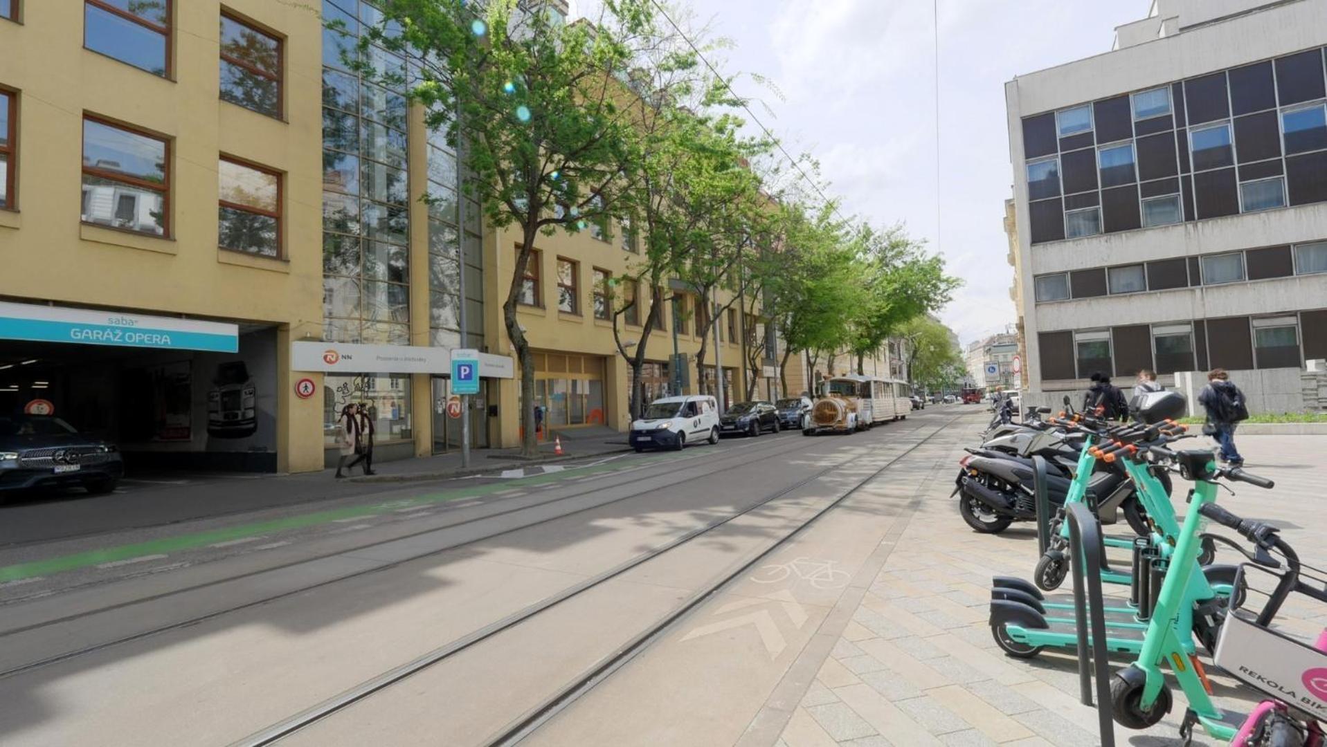 ברטיסלאבה Velky 3I Apartman V Centre Mesta מראה חיצוני תמונה